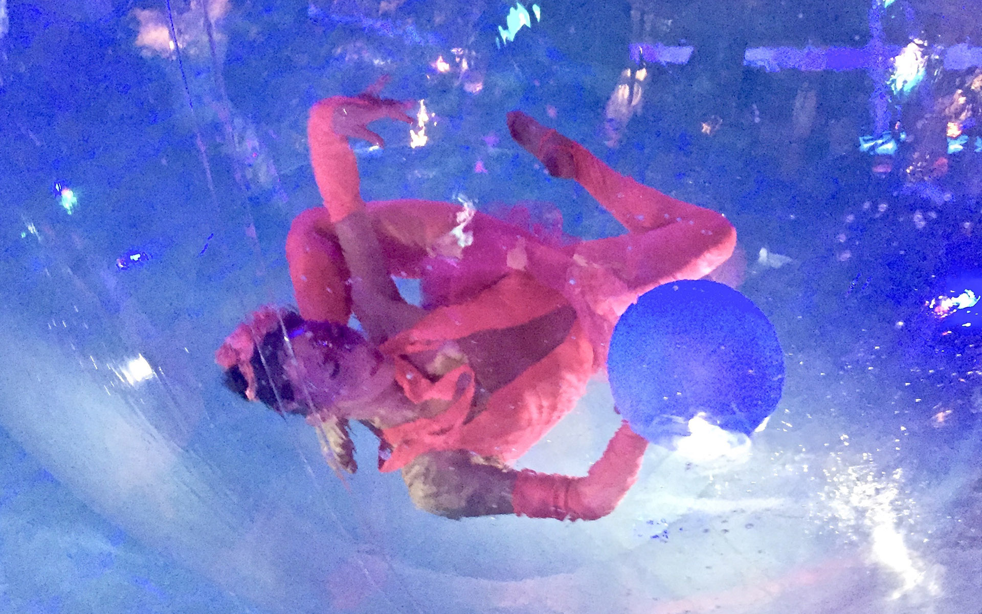 Water Sphere Contortion